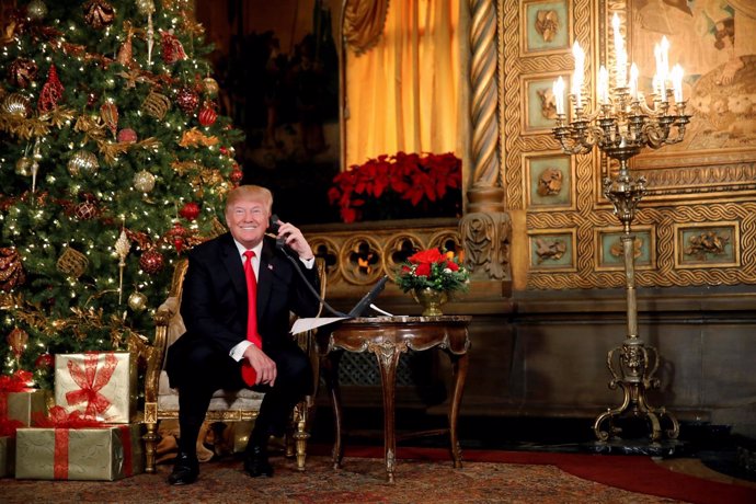 Trump recibe llamadas de niños en Nochebuena