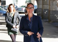 La juez imputa a tres ex altos cargos de la Junta por dos ayudas de los ERE de 2,3 millones