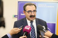 Fernández dice que su objetivo es que listas de espera estén por debajo de 100.000 pacientes