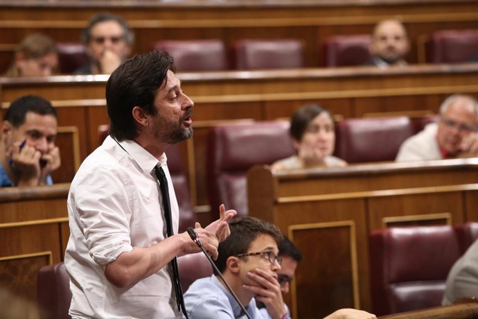 Rafael Mayoral en la sesión de control al Gobierno en el Congreso