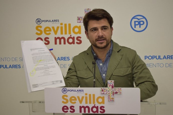 Beltrán Pérez critica las "constantes renuncias" de Espadas.