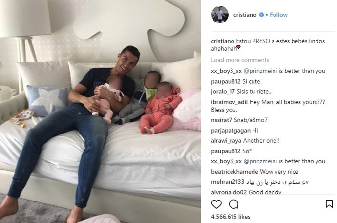 Cristiano Ronaldo con sus bebés