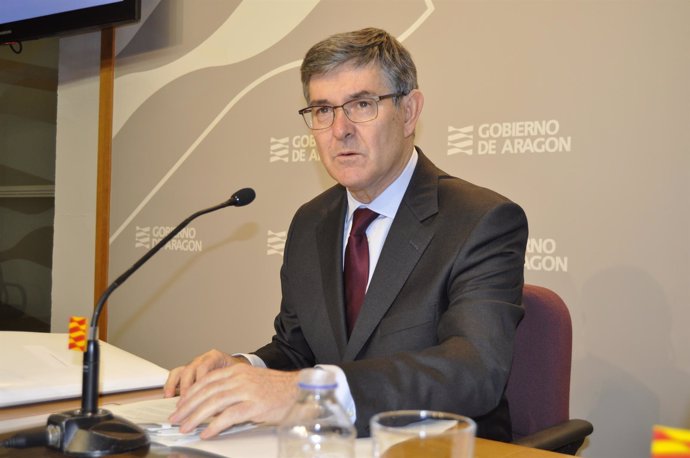 El consejero de Presidencia de Aragón, Vicente Guillén.