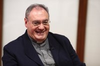 Gil Tamayo (CEE) sobre manifestarse ante leyes contrarias a sus valores: "Los obispos no tienen que salir a todo"