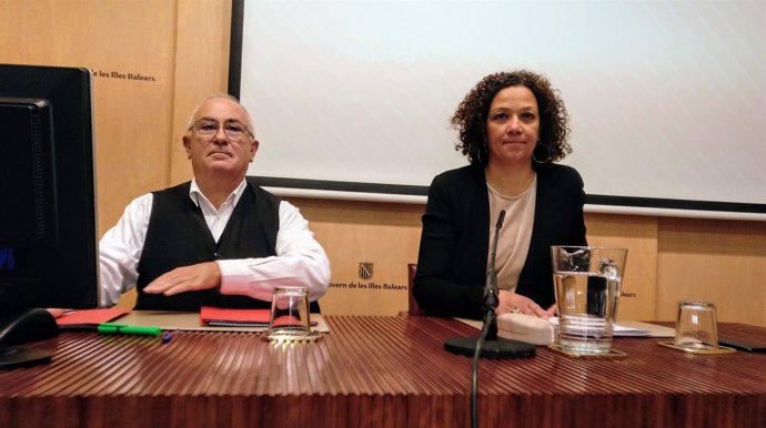 Cladera En Rueda De Prensa