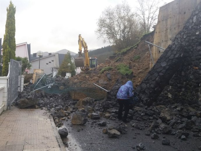 Corrimiento de tierra en LLodio