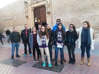 El FFB pide el cese de Rosa Cursach y Nina Parrón por su apoyo a los cinco jóvenes condenados por interrumpir una misa