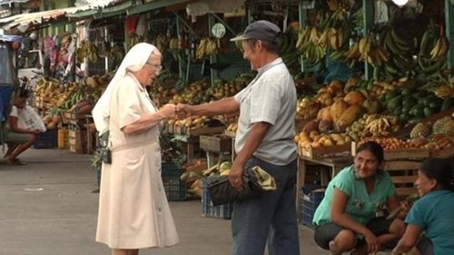 Religiosa española en el programa 'Misioneros por el Mundo'