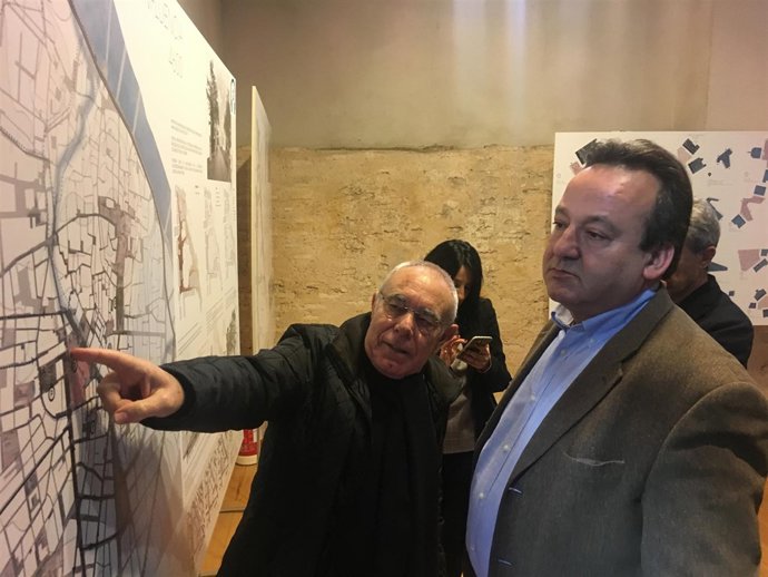 Muestra de los proyectos finalistas de renovación de la Plaça de Bruges