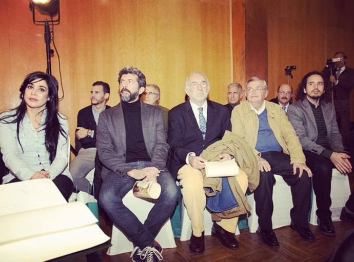 Los galardonados en las distinciones de Camas.