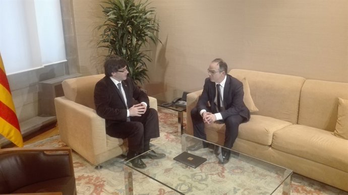 Jordi Turull (JxSí) reunit amb el president  Carles Puigdemont