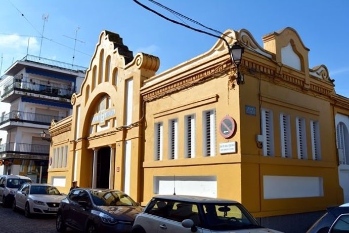 Plaza de abastos de Lora del Río.