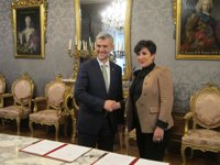 Gobierno de Navarra y UPNA firman el convenio de financiación plurianual de la universidad para 2018-2020