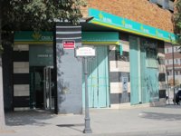 La Policía Nacional investiga un atraco a una sucursal de Caja Rural del Sur en Córdoba capital