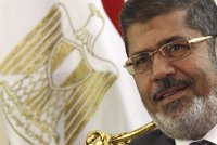 Un tribunal vuelve a condenar a Mursi, ahora por insultar al Poder Judicial