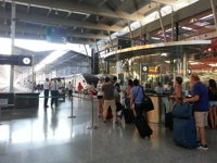 El PSOE de Málaga reclama que se abarate el acceso de los jóvenes al tren y ampliar la tarjeta Renfe Joven a los 30 años