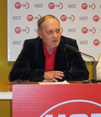 Temprano (UGT) rechaza que las CCAA "jueguen" con los impuestos