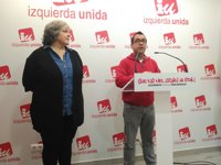 IU dice que sí es partidario de confluir con Podemos pero avisa que no acallarán las críticas por su acción de Gobierno