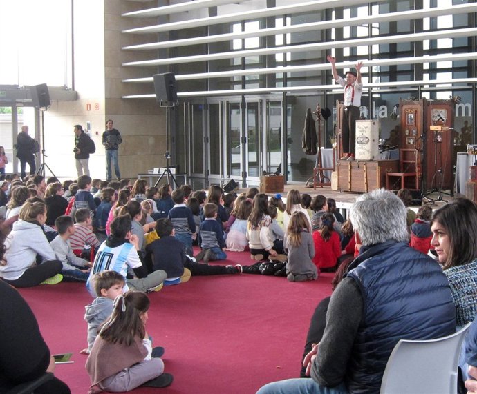 Espectáculo de inauguración de Actual 2018                              