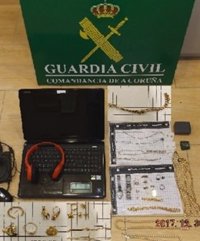 Detenido un individuo en Boiro (A Coruña) por robo en una vivienda