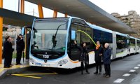 Los cinco autobuses articulados para el Metro-TUS ya están en Santander