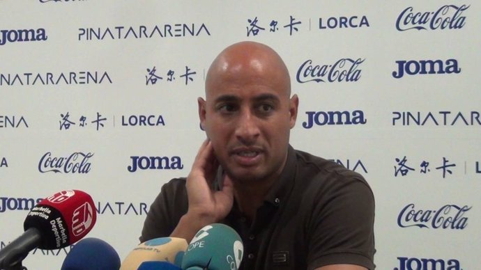 El exjugador y entrenador Mehdi Nafti