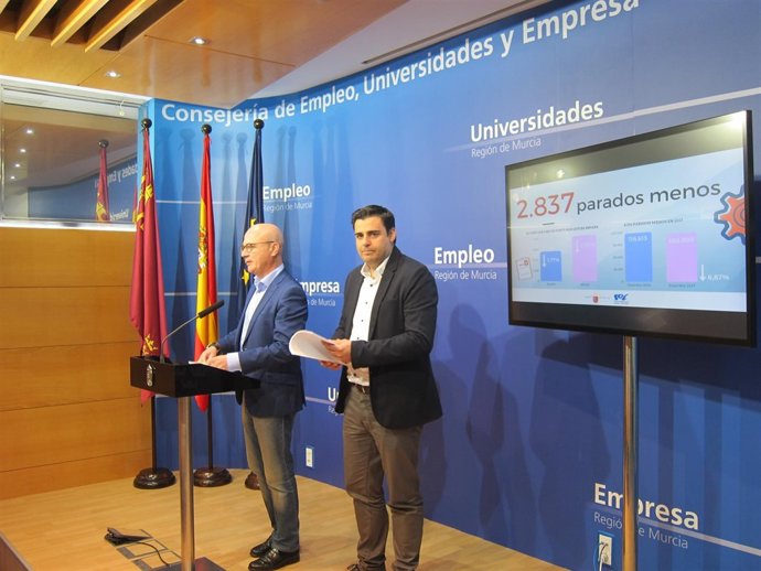 Hernández ofrece el balance sobre los datos del paro en 2017