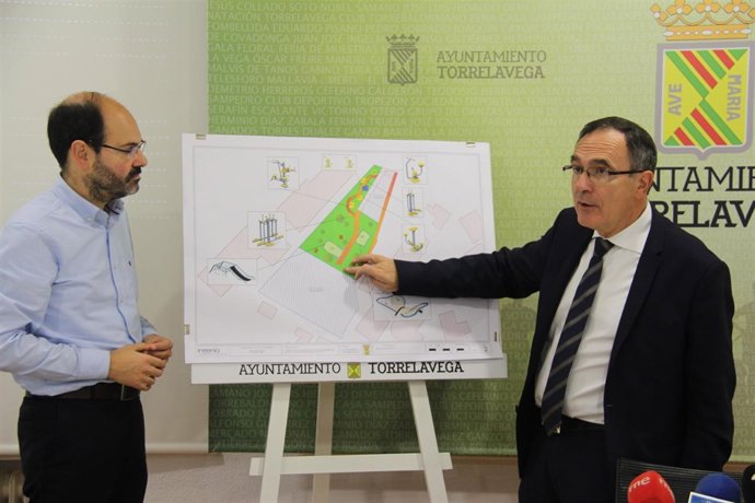 Ampliación Y Acondicionamiento Del Parque De Ganzo.Doc