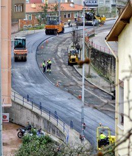 Inicio de los trabajos de asfaltado de las calles