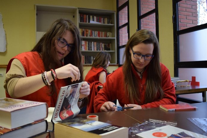 Nota De Prensa: Biblioteca De Cruz Roja Juventud