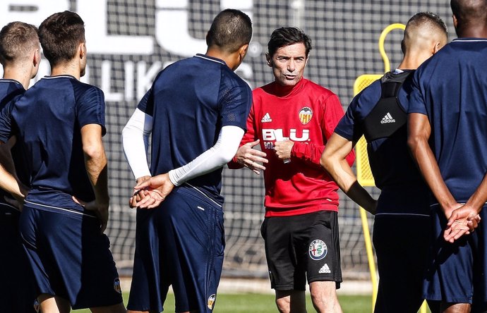 Marcelino entrenando al Valencia