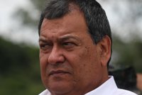 Dimite el ministro de Defensa de Perú, tercera baja en el Gobierno en las últimas dos semanas