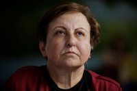 La Nobel de la Paz Shirin Ebadi anima a los iraníes a continuar con las protestas
