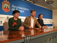 Un total de 700 personas participará en la Cabalgata de Reyes de Burgos, que saldrá pese a la lluvia