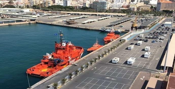 Salvamento en el Puerto de Almería