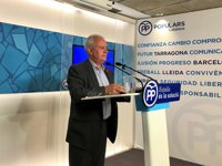 El PP ofrece apoyo a Cs para presidir el Parlament y le pide optar a la Generalitat