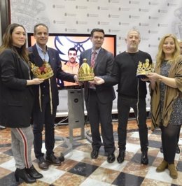 Reyes y Reinas de la Cabalgata de 2018 con Francisco Cuenca