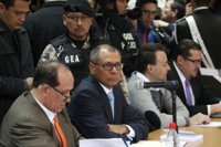Jorge Glas cuestiona su destitución como vicepresidente de Ecuador mientras se busca ya a su sustituta