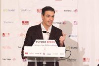 Pedro Sánchez felicita al Rey Juan Carlos por su 80 cumpleaños