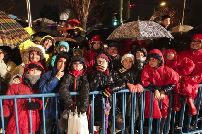Niños en la Cabalgata de Reyes
