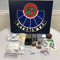 Detenido en Usurbil (Gipuzkoa) por traficar con drogas en el bar que regentaba