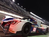 Fernando Alonso prueba la noche en Daytona