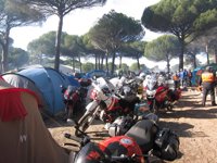 Miles de motoristas acudirán a La Leyenda, Pingüinos y Motauros, con sendos homenajes a Nieto