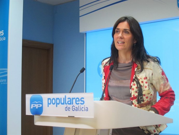 Paula Prado (PPdeG) en rueda de prensa en la sede