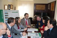 La Junta mejora la seguridad en dos cruces de la A-445, entre Posadas y La Carlota