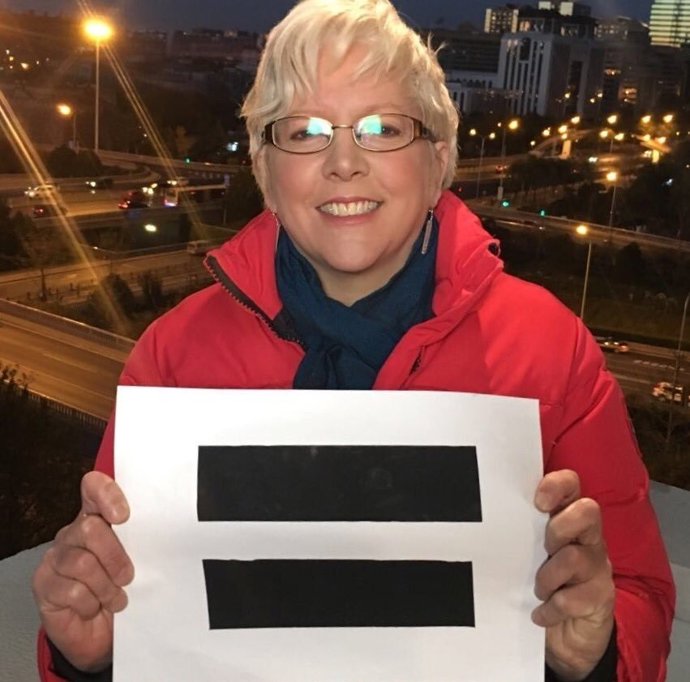 La periodista de la BBC Carrie Gracie, en una campanya per la igualtat salarial