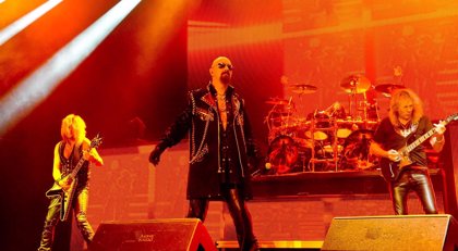 Judas Priest anticipan su nuevo disco con todo el poderío de Lightning  strike