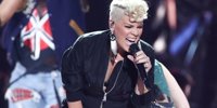 Pink cantará el himno en la LII Super Bowl