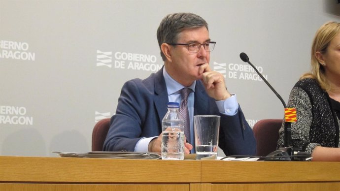 El consejero de Presidencia de Aragón, Vicente Guillén            