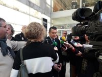 Sanz insta a Susana Díaz a "ponerse de acuerdo con Pedro Sánchez" en favor de un acuerdo de financiación autonómica